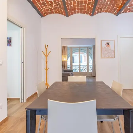 Royal By Toh Solution