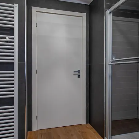 Royal By Toh Solution