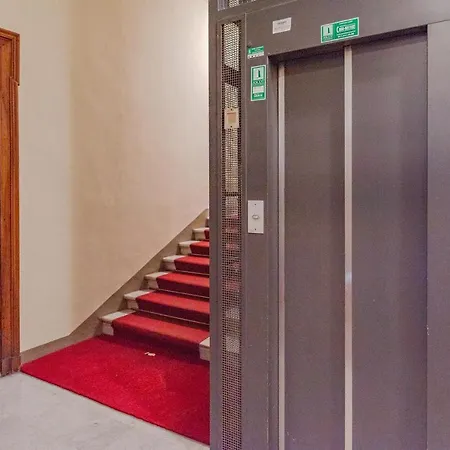 Royal Apartment