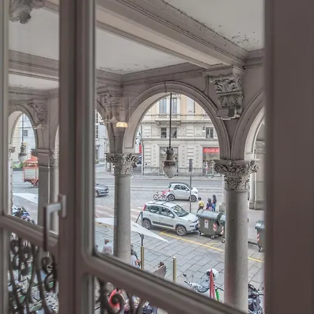 Royal Apartment *