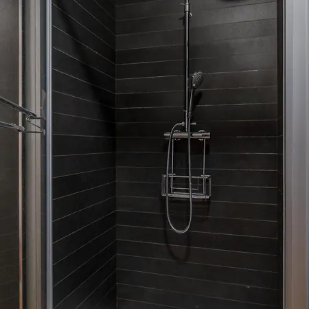 Royal By Toh Solution Apartment
