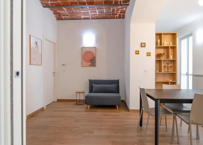 Royal By Toh Solution * Torino