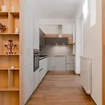 Apartman Royal By Toh Solution Torino