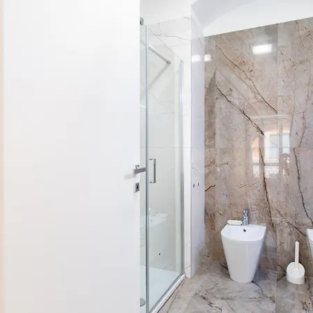 Apartment Royal By Toh Solution Turin